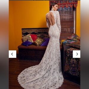 Elegant White Lace Wedding Dress